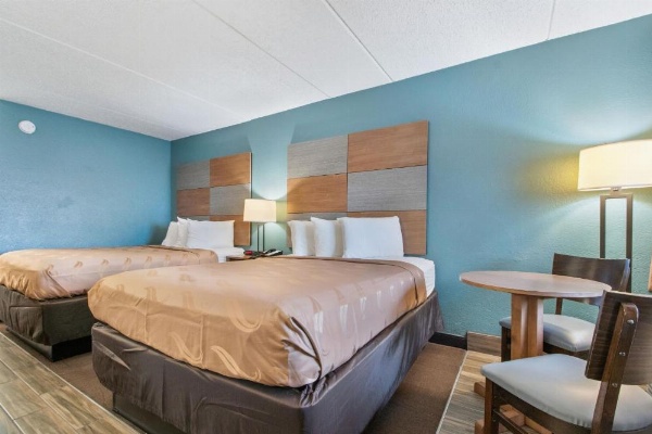 Beachfront Palms Hotel image 29