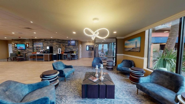 Beachfront Palms Hotel image 9